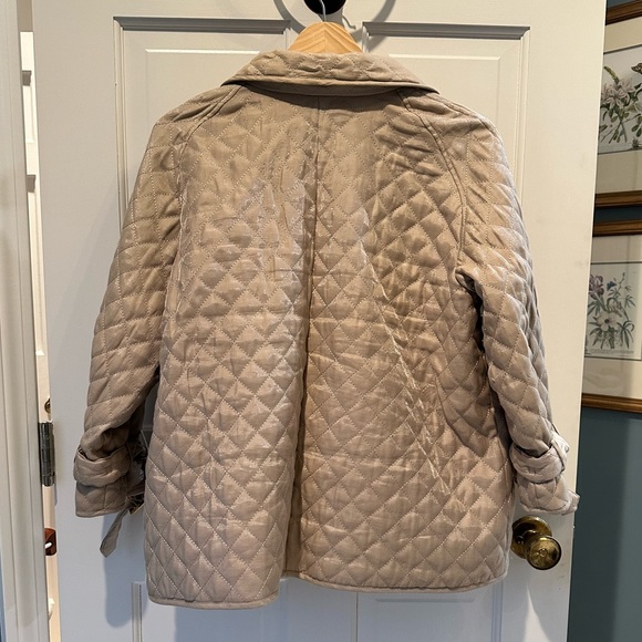 Chico’s Quilted Mid-Length Jacket EUC - Picture 6 of 8
